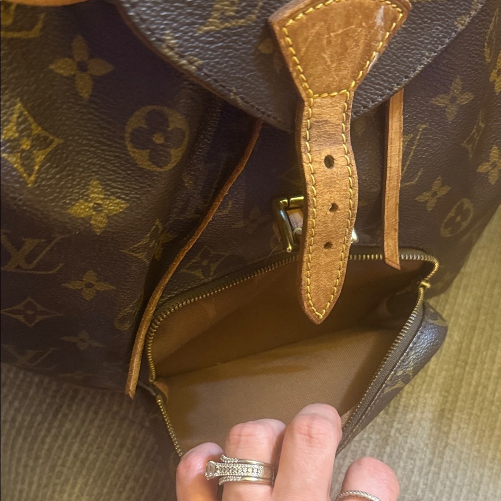 Louis Vuitton Brown MonogramBag - Picture 2 of 6